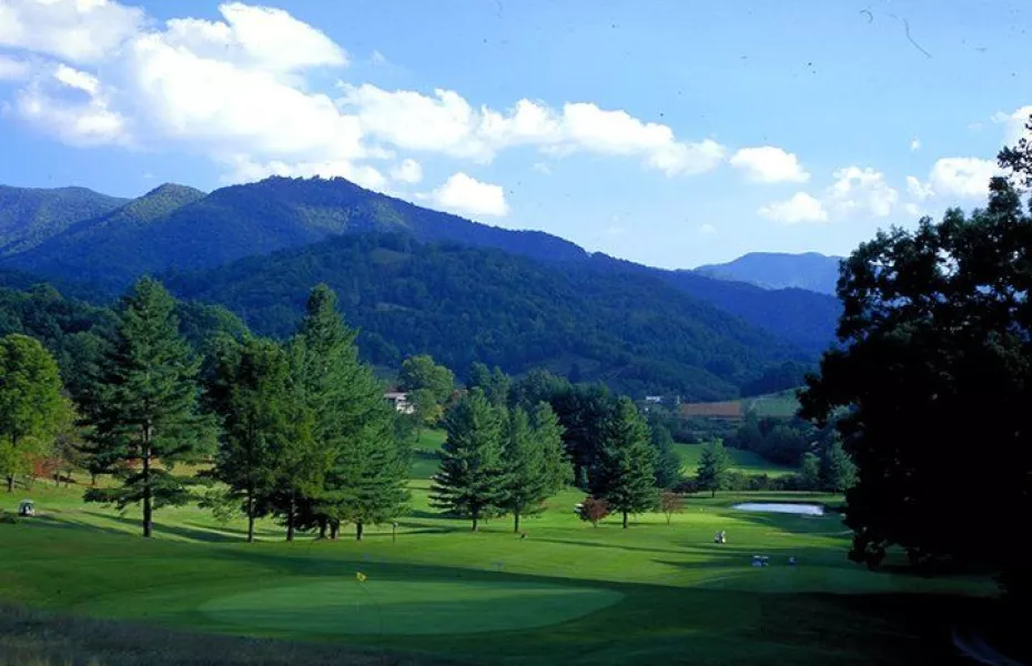 Springdale fairway and mountain slopes